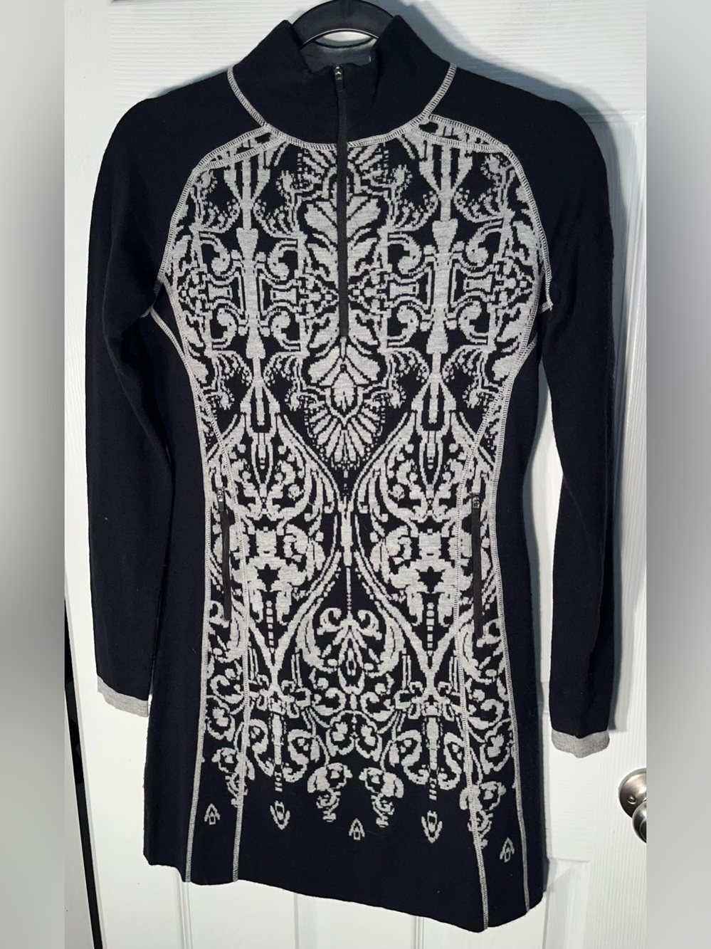 Women’s Title Nine Super Power Extra Fine Merino Wool Sweater Dress Size XS